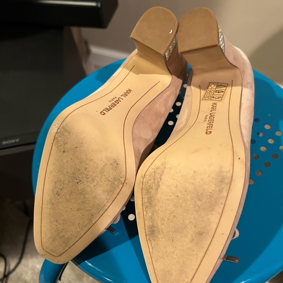 Karl Lagerfeld Nude Block Heel Pumps - Picture 4 of 4